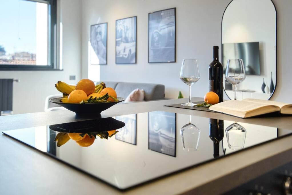 Italianflat - Canal Couture, Navigli Luxury Retreat Милан Экстерьер фото